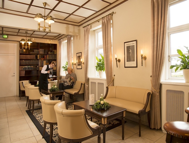 Imagen de los interiores del Hotel Scheelsminde. Foto 12