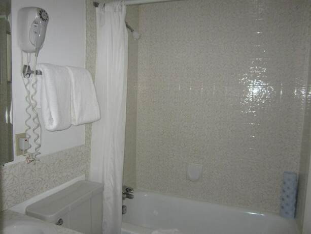 Imagen general del Hotel Schell Motel. Foto 10