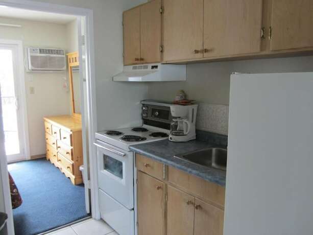 Imagen de la habitación del Hotel Schell Motel. Foto 18