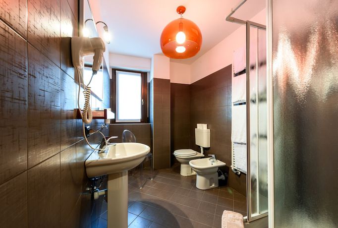 Imagen de la habitación del Hotel Schenatti. Foto 10