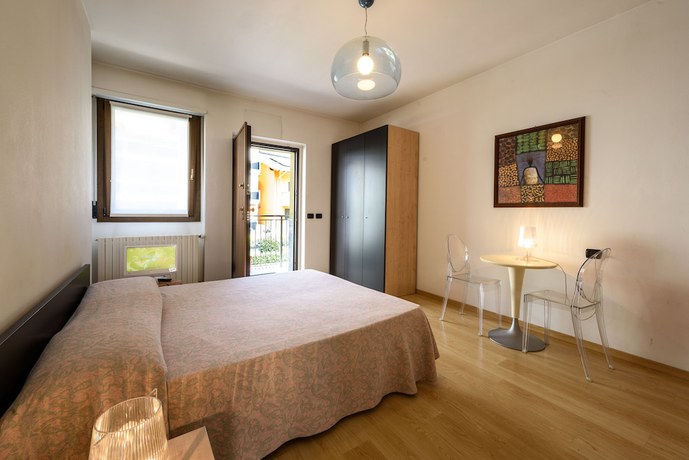 Imagen de la habitación del Hotel Schenatti. Foto 11