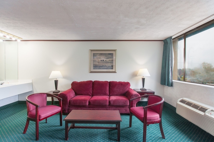 Imagen de la habitación del Hotel Schenectady Inn and Suites. Foto 12