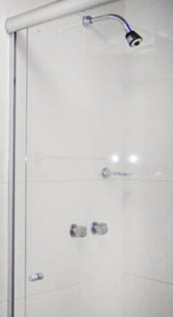 Imagen de la habitación del Hotel Schenkel. Foto 31