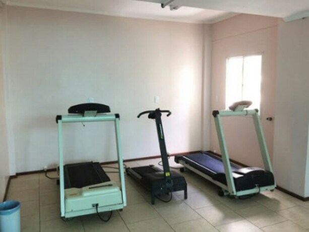 Imagen de los interiores del Hotel Schenkel. Foto 35