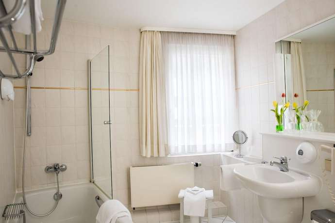 Imagen de la habitación del Hotel Schere. Foto 7