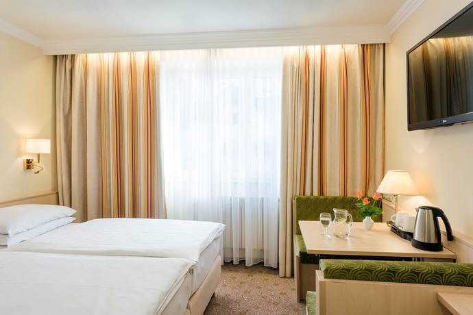 Imagen de la habitación del Hotel Scherer. Foto 7