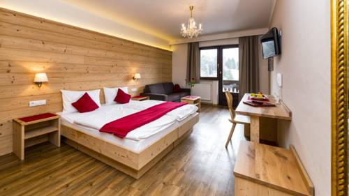 Imagen de la habitación del Hotel Scherer, Valdaora. Foto 11