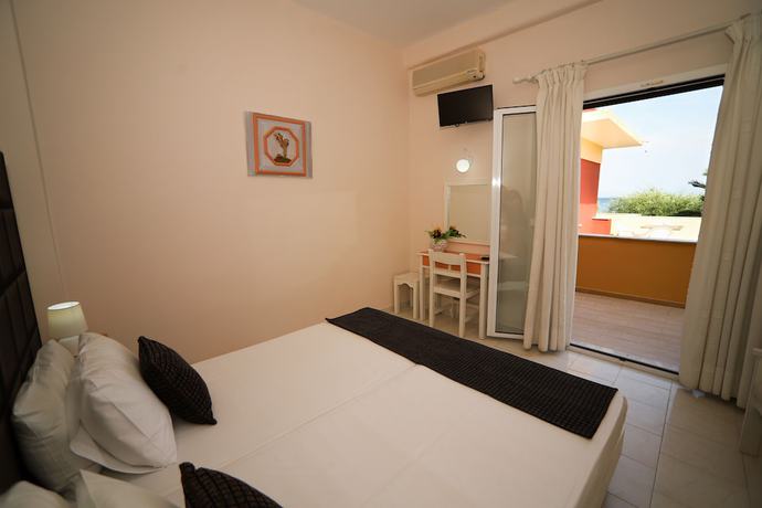 Imagen de la habitación del Hotel Scheria. Foto 17