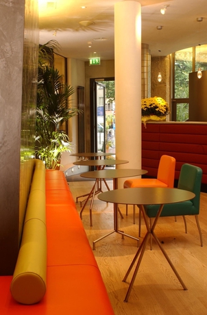 Imagen de los interiores del Hotel Scheuble. Foto 15