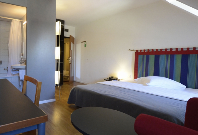 Imagen de la habitación del Hotel Scheuble. Foto 13