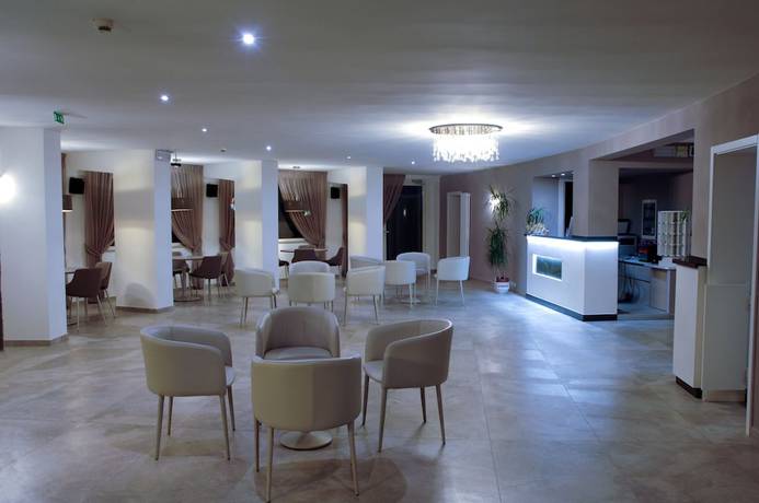 Imagen de los interiores del Hotel Schiller, Cervia. Foto 17