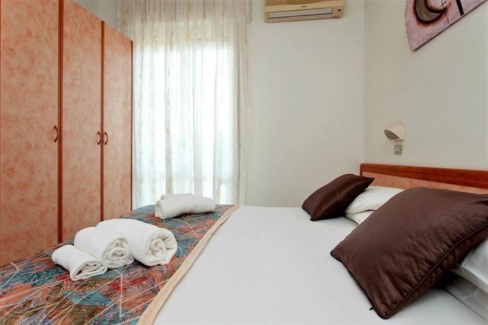 Imagen de la habitación del Hotel Schiller, Cervia. Foto 5