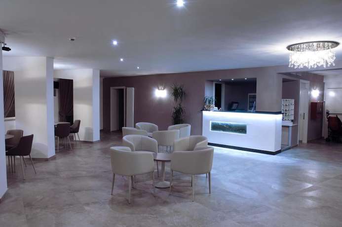 Imagen de los interiores del Hotel Schiller, Cervia. Foto 18