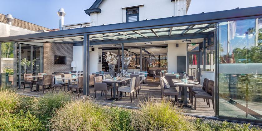 Imagen del bar/restaurante del Hotel Schimmel. Foto 5