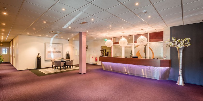 Imagen de los interiores del Hotel Schimmel. Foto 18