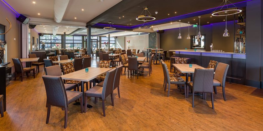 Imagen de los interiores del Hotel Schimmel. Foto 20