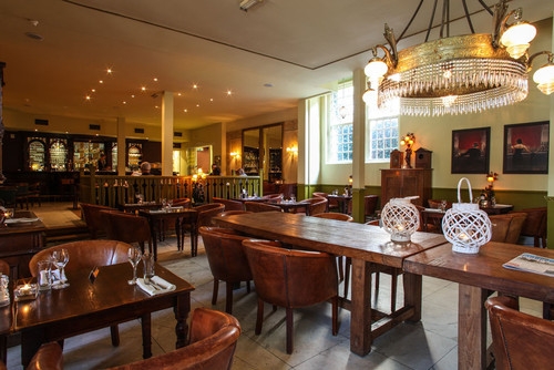 Imagen del bar/restaurante del Hotel Schimmelpenninck Huys. Foto 2