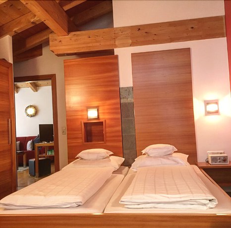 Imagen de la habitación del Hotel Schindler. Foto 3