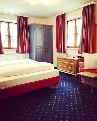 Imagen de la habitación del Hotel Schindler. Foto 5