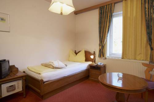 Imagen de la habitación del Hotel Schlank Schlemmer K&uuml;rschner. Foto 11