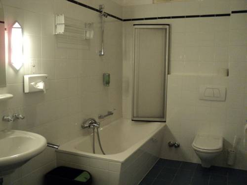 Imagen de la habitación del Hotel Schlank Schlemmer K&uuml;rschner. Foto 15