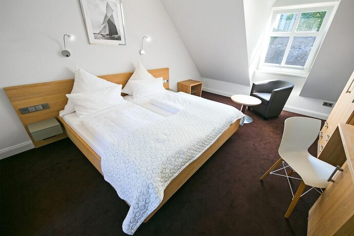 Imagen general del Hotel Schloss Burgbrohl. Foto 1