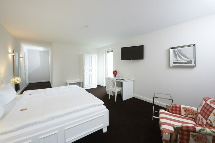 Imagen de la habitación del Hotel Schloss Burgbrohl. Foto 17