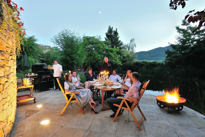 Imagen del bar/restaurante del Hotel Schloss Durnstein. Foto 3