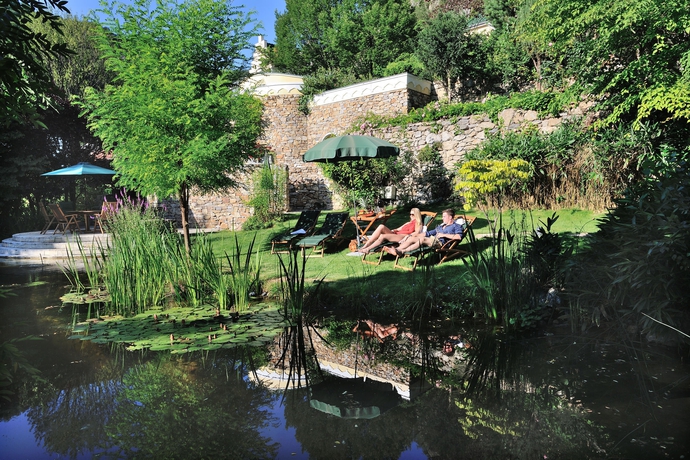 Imagen de la piscina del Hotel Schloss Durnstein. Foto 16
