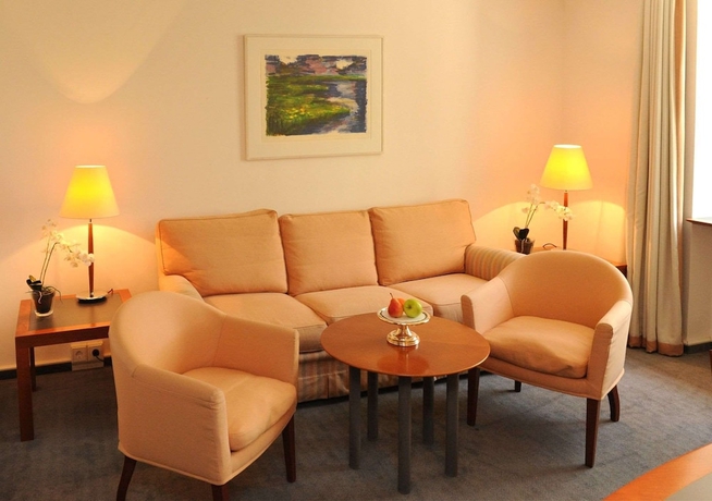 Imagen de la habitación del Hotel Schloss Eckberg. Foto 8