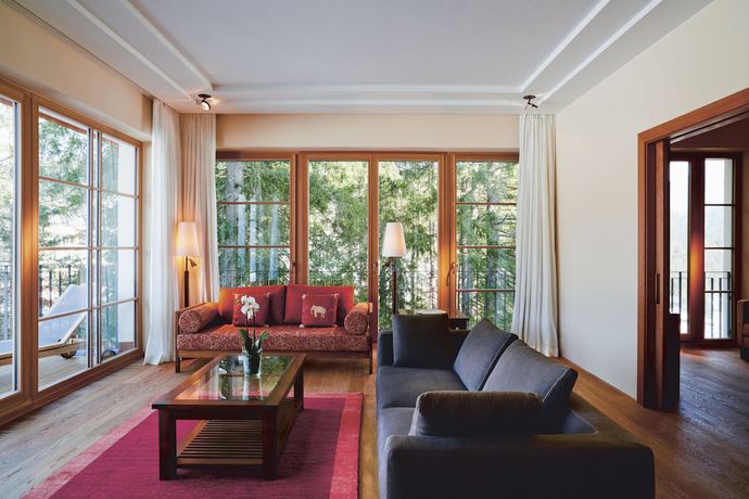 Imagen de la habitación del Hotel Schloss Elmau. Foto 11