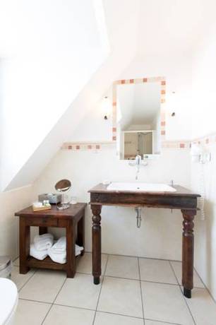 Imagen de la habitación del Hotel Schloss Engers. Foto 5