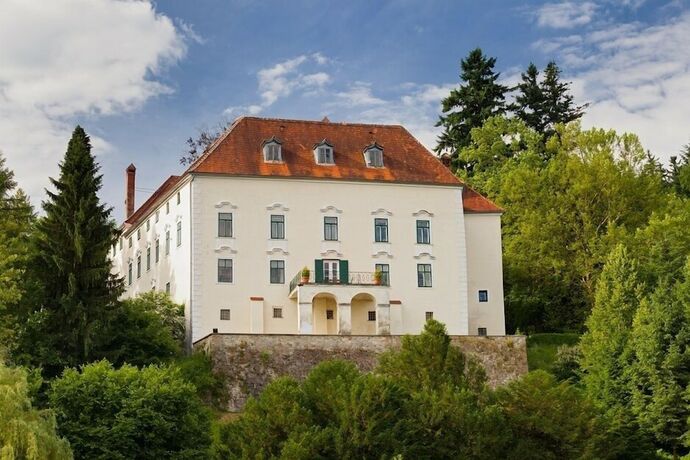Imagen general del Hotel Schloss Ernegg. Foto 1