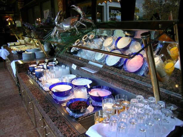 Imagen del bar/restaurante del Hotel Schloss Fernsteinsee. Foto 4