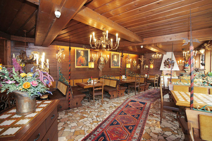 Imagen de los interiores del Hotel Schloss Fernsteinsee. Foto 15