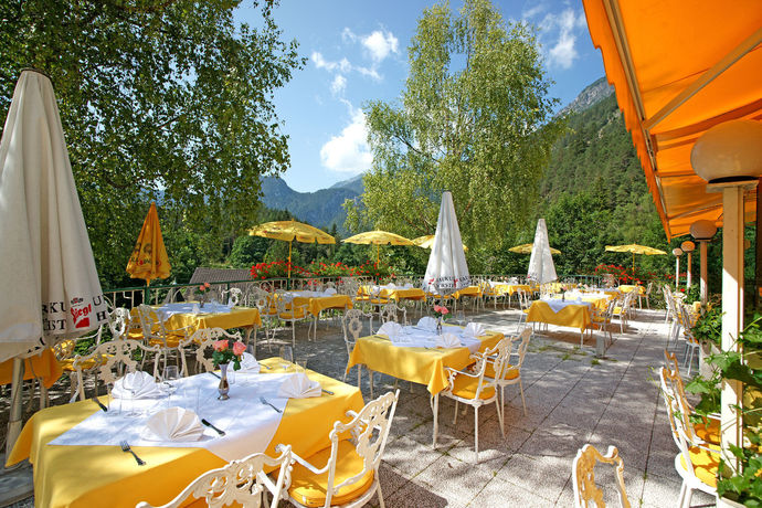 Imagen general del Hotel Schloss Fernsteinsee. Foto 3