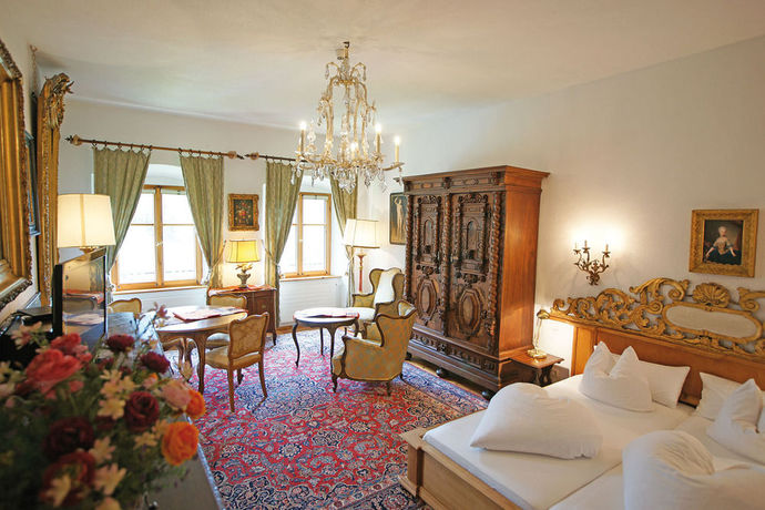 Imagen general del Hotel Schloss Fernsteinsee. Foto 2