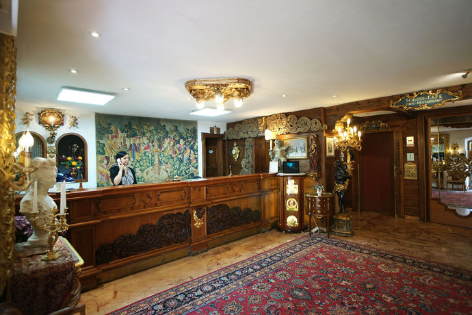 Imagen del bar/restaurante del Hotel Schloss Fernsteinsee. Foto 10