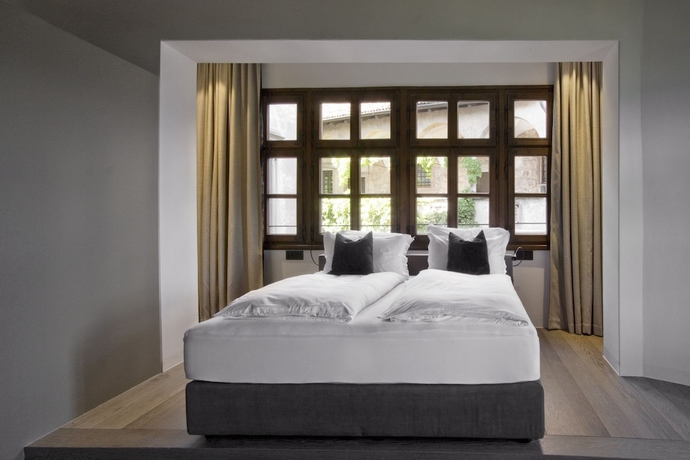 Imagen de la habitación del Hotel Schloss Freudenstein. Foto 5