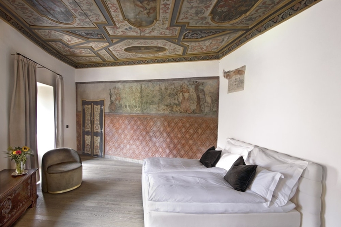 Imagen de la habitación del Hotel Schloss Freudenstein. Foto 8