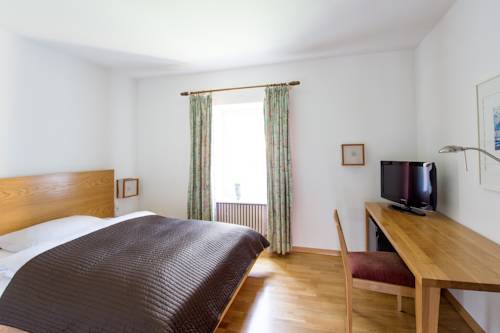 Imagen de la habitación del Hotel Schloss Heinsheim. Foto 11