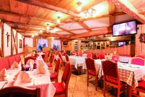 Imagen del bar/restaurante del Hotel Schloss Hotel Dolomiti. Foto 3