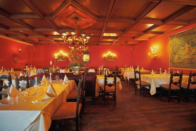 Imagen del bar/restaurante del Hotel Schloss Korb. Foto 6