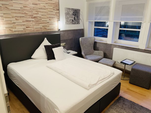 Imagen de la habitación del Hotel Schloss Landstuhl. Foto 8