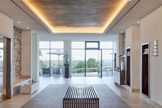 Imagen de los interiores del Hotel Schloss Leitheim. Foto 20