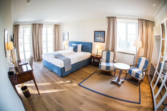 Imagen de la habitación del Hotel Schloss Leitheim. Foto 11