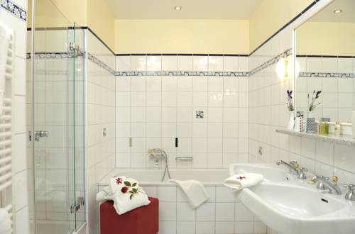 Imagen de la habitación del Hotel Schloss Leonstain. Foto 6