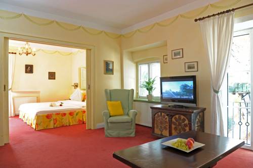 Imagen de la habitación del Hotel Schloss Leonstain. Foto 11