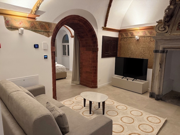 Imagen de la habitación del Hotel Schloss Locarno. Foto 2