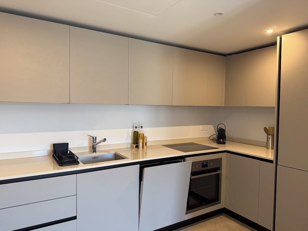 Imagen de la habitación del Hotel Schloss Locarno. Foto 4